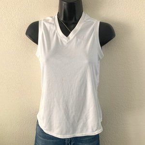 Road Runner Sports Sleeveless White Textured V-Neck Tee size xs running …